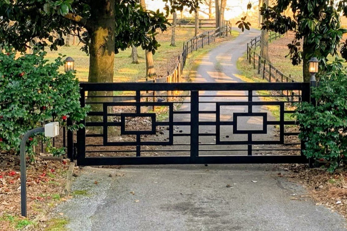 Contemporary Gate by Summit Fence